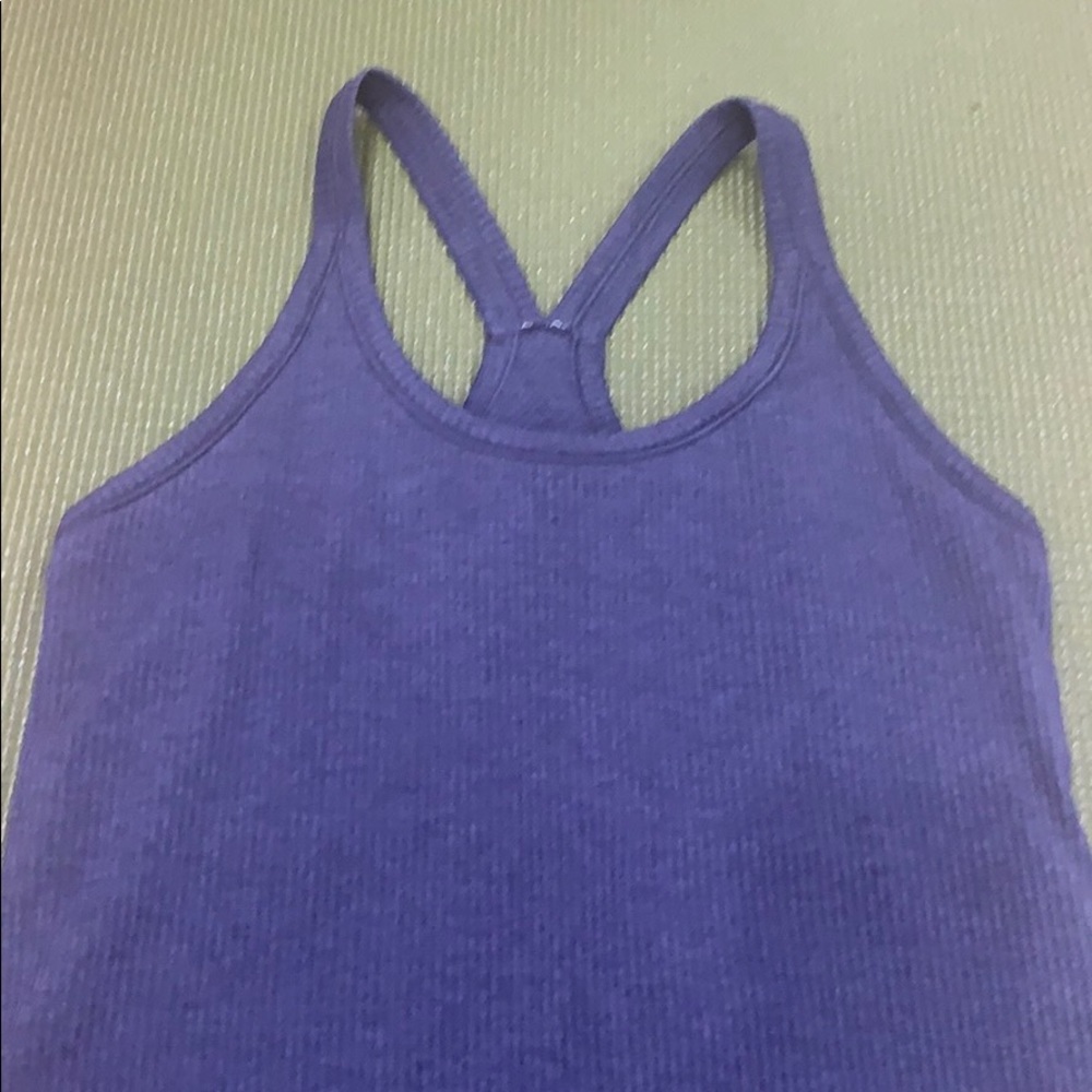 Lululemon tank